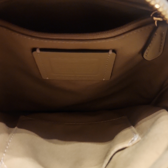 Coach Mini Backpack Pebbled Leather White Small Backpack Purse Style B2221 P-007 main image 6